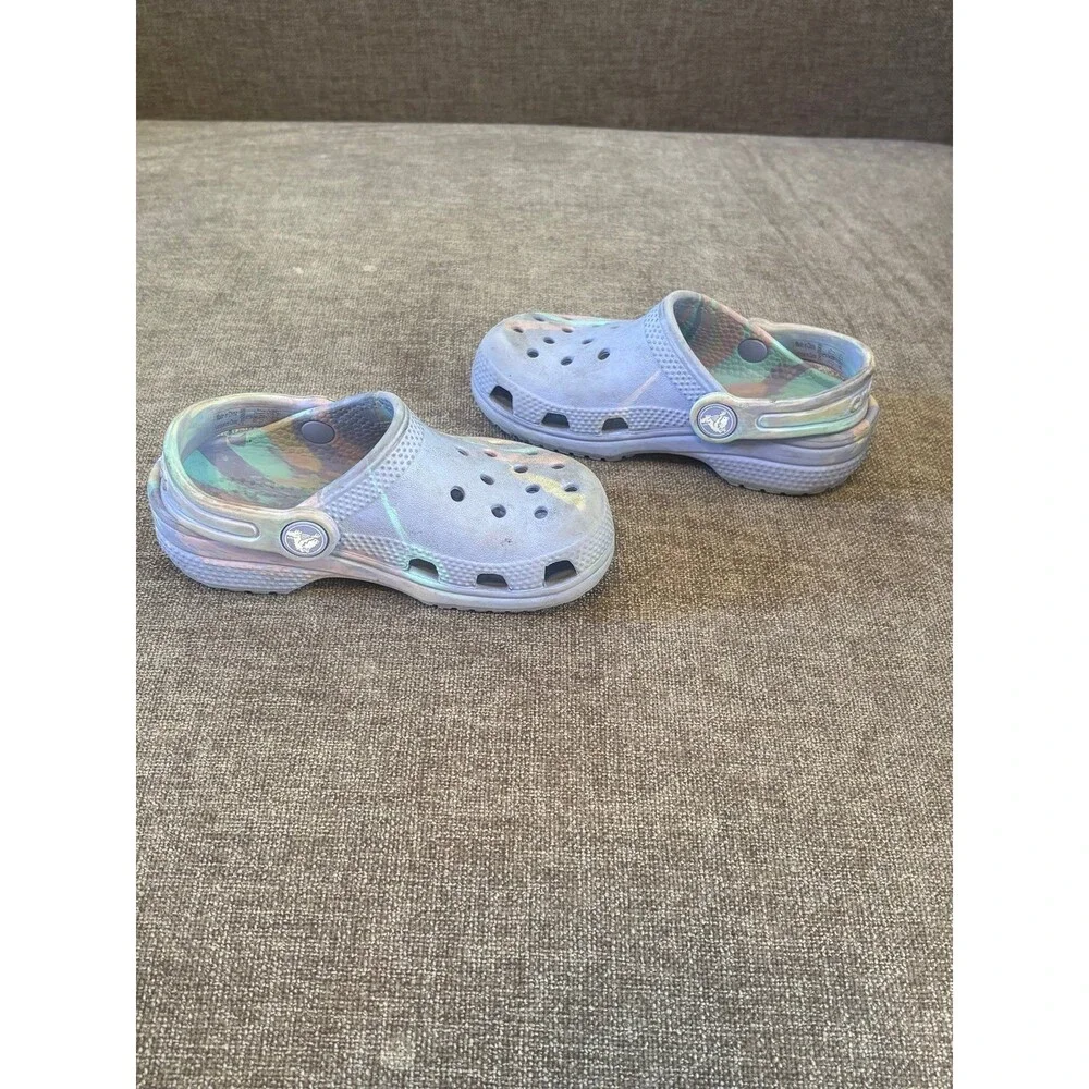 CrocsKids Classic Marbled light purple clogs size 9